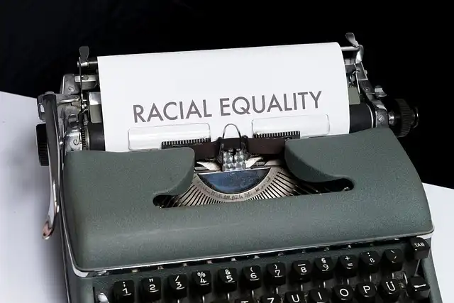 Antisemitism Row: Ackman vs. Harvard & Pritzker’s Stance