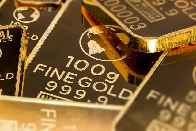 Silver & Gold Surge: Highs, Demand, and Expert Predictions