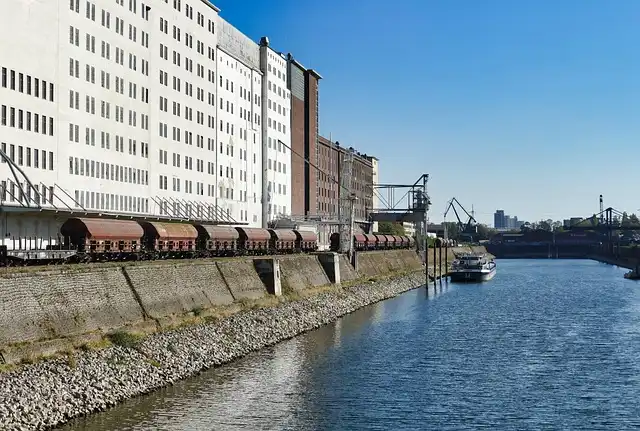 UK-US Deal: Pharma Investment & Drug Pricing